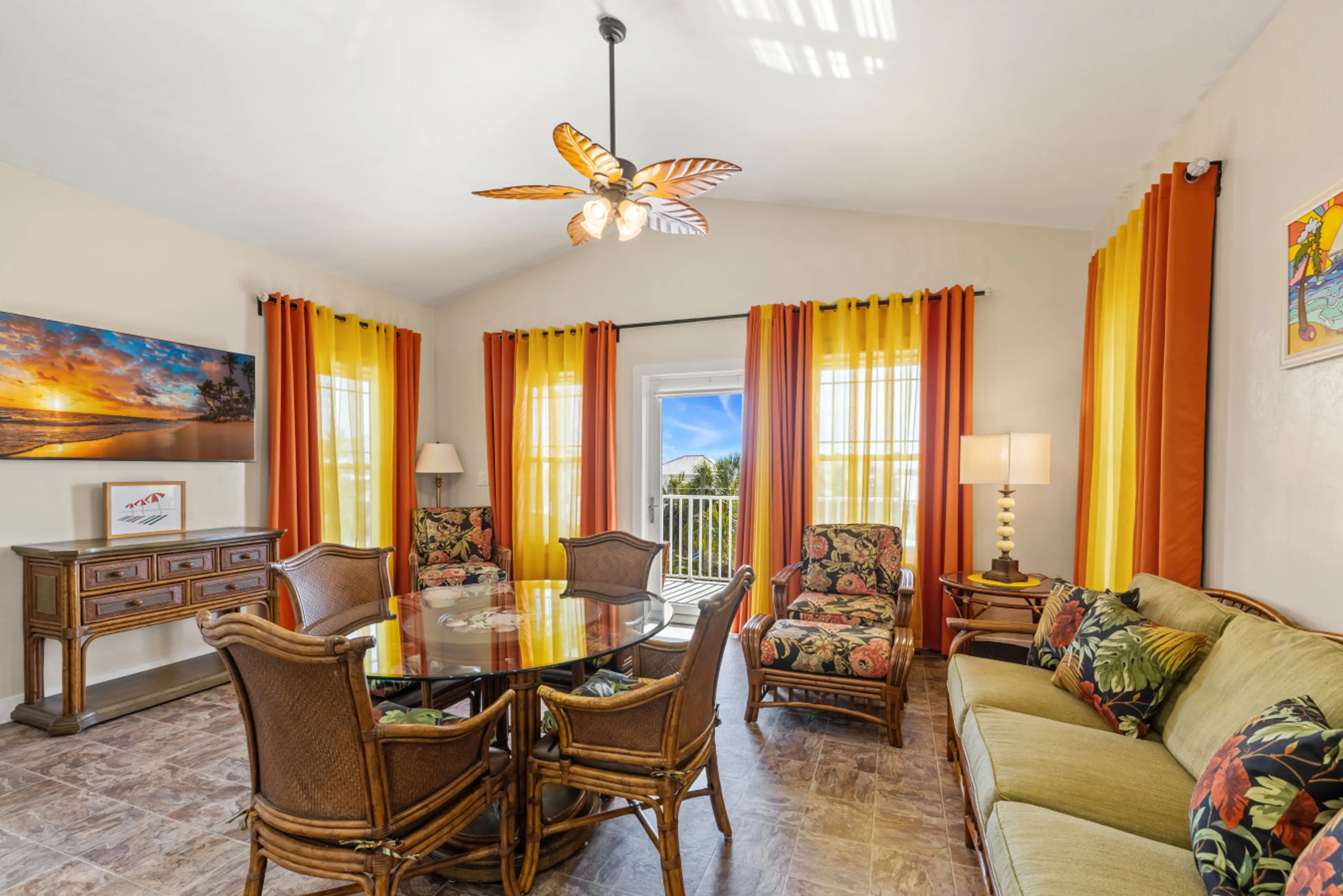 Top Floor Living Room!