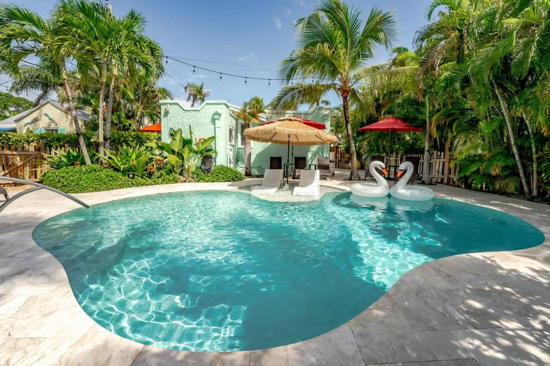 Shared heated salt water pool and poolside loungers. Open 9 a.m.–9 p.m.