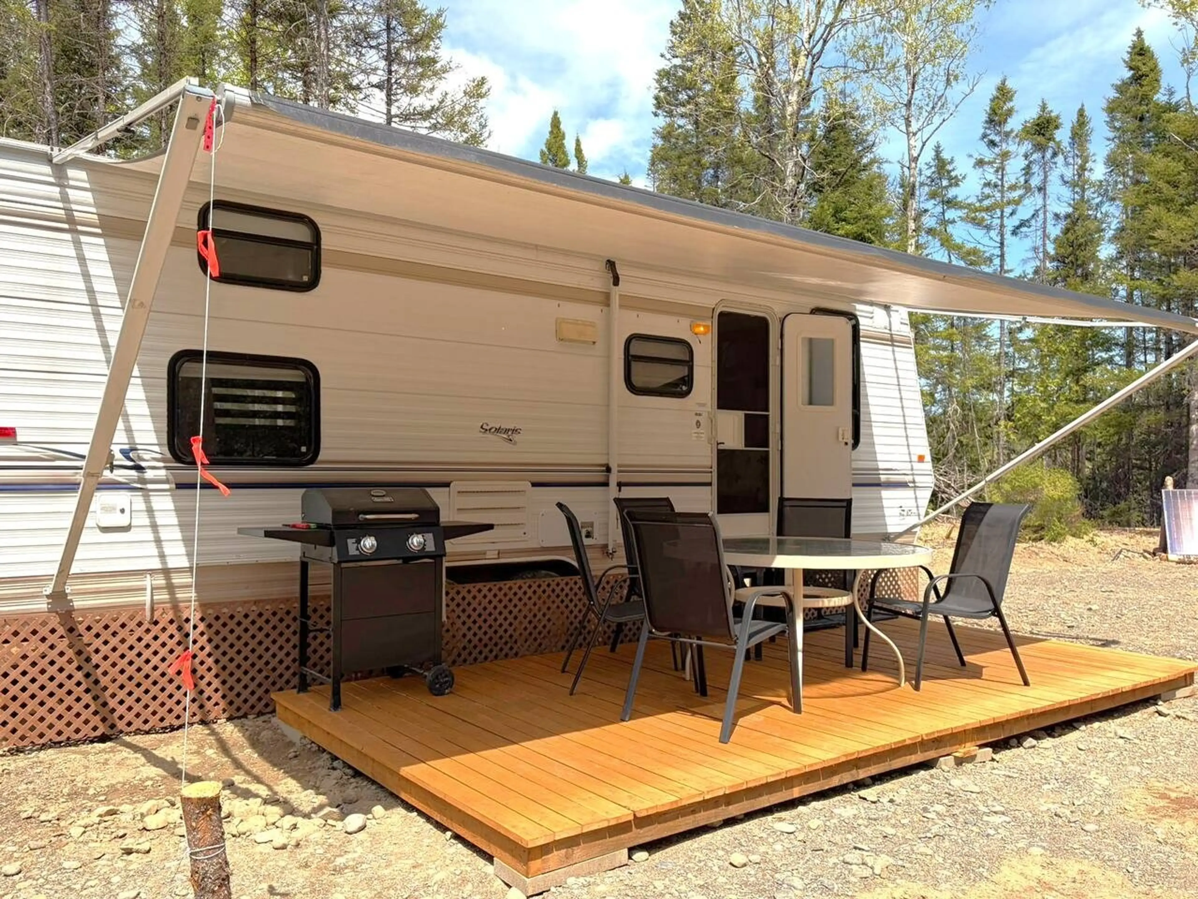Camper deck + BBQ