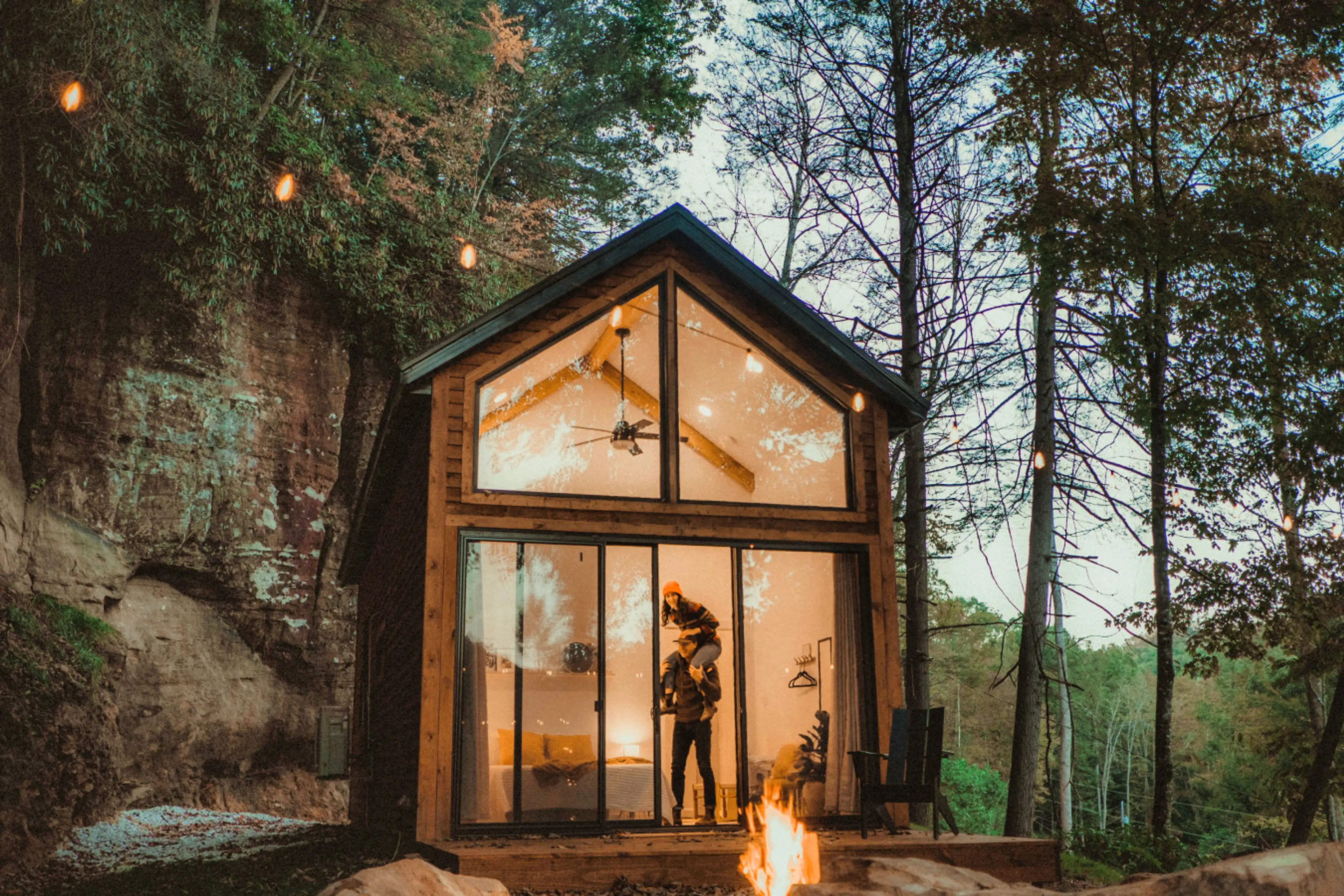 Welcome to The Taoist at Rock Haven. Located very close to the popular Red River Gorge nestled up to a magnificent cliff face with memorable views.