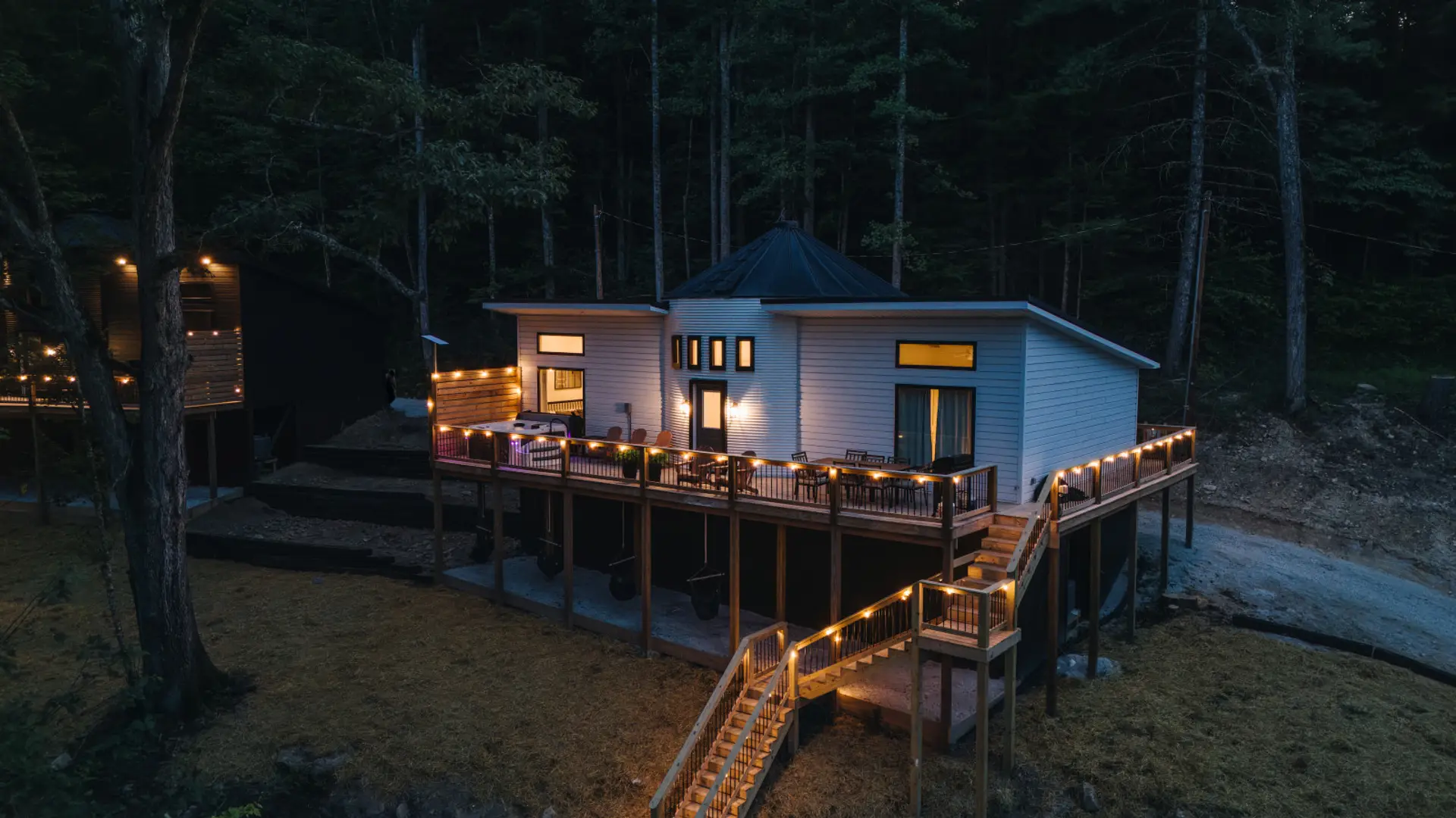 Pull up to your private Red River Gorge silo retreat tucked into the Kentucky woods