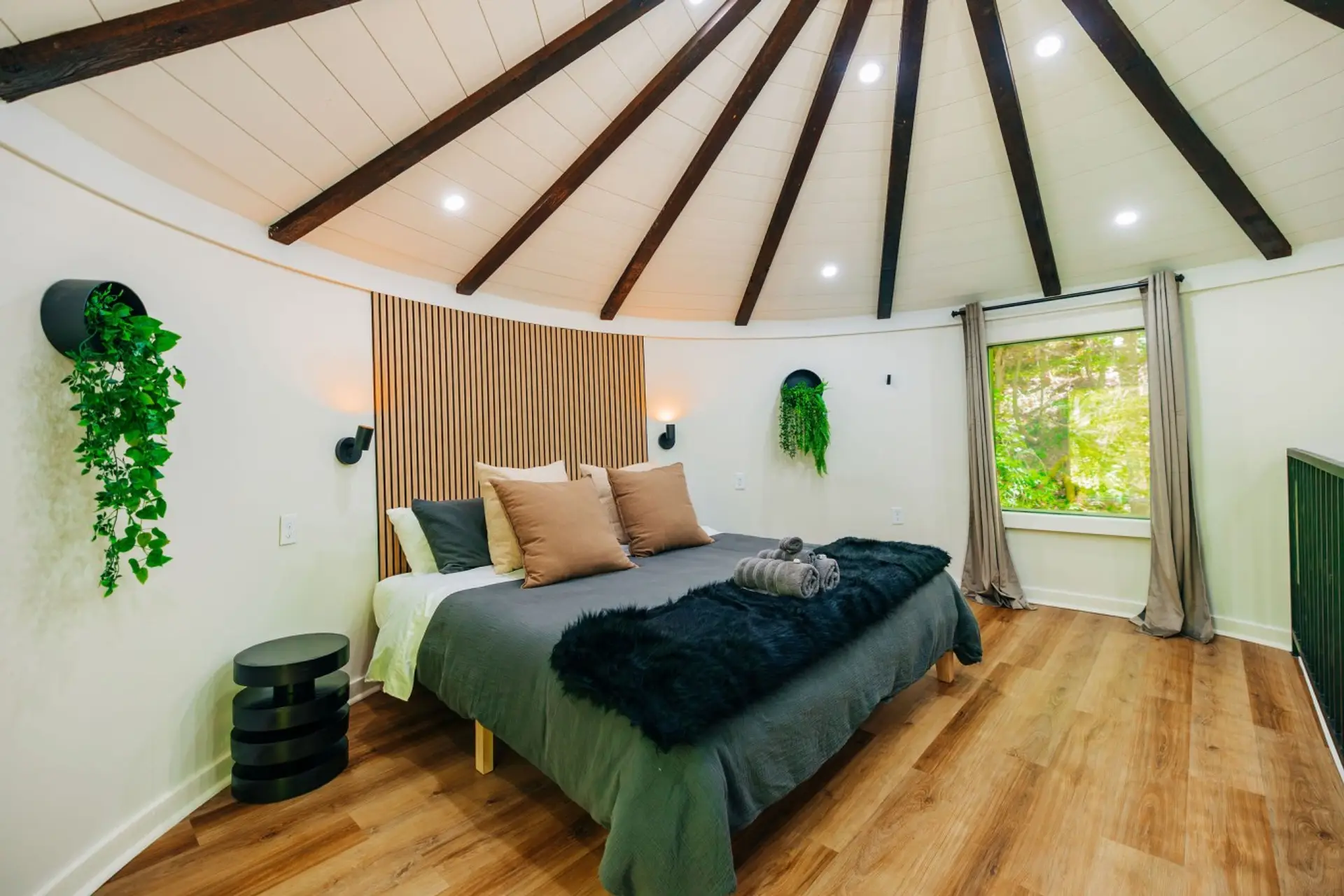 Best seat in the house. A king-sized snooze with a view.