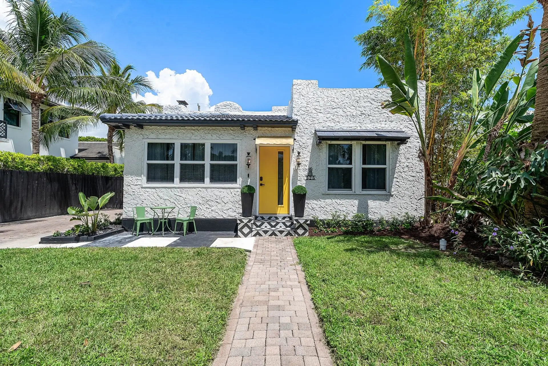 004-525WestwoodRoad-WestPalmBeach-FL-33401-SMALL