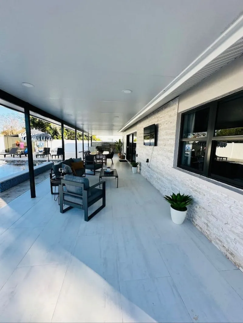 Bradenton Pool Home photo 5