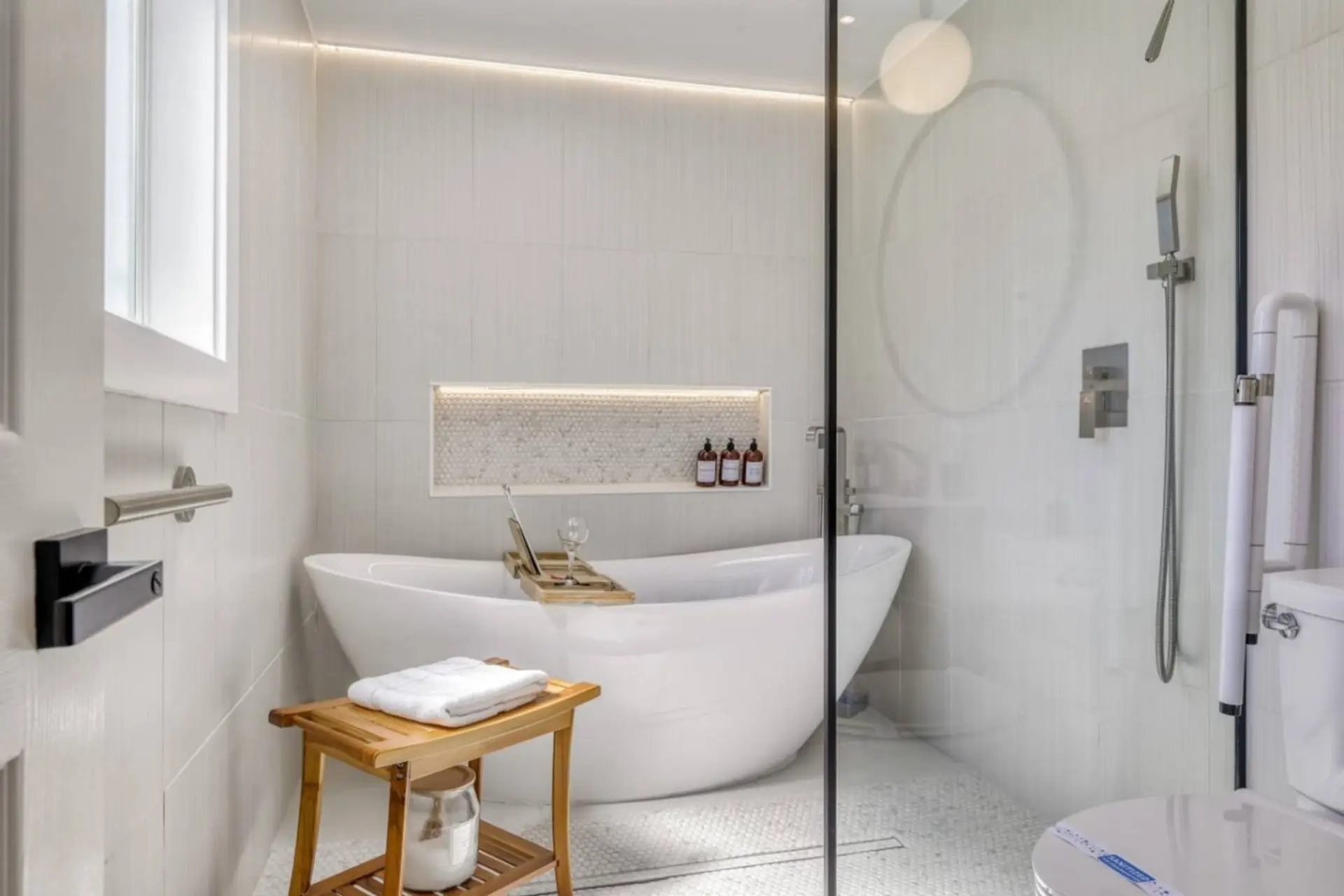 Unwind in style. Treat yourself to a relaxing soak in our deep, luxurious freestanding tub—the perfect way to recharge after a full day of exploring.
