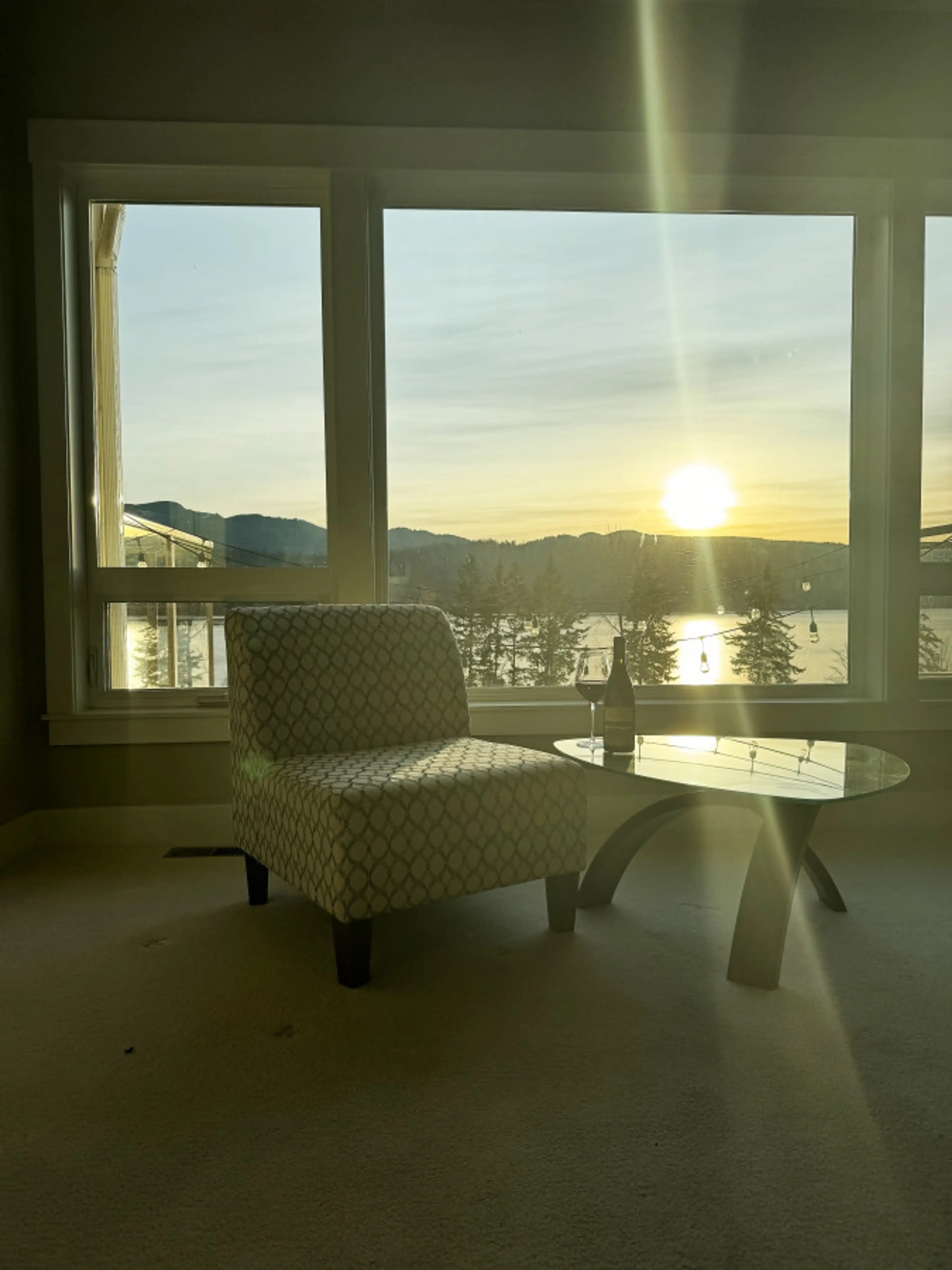 View out of the living room window is stunning and ever changing