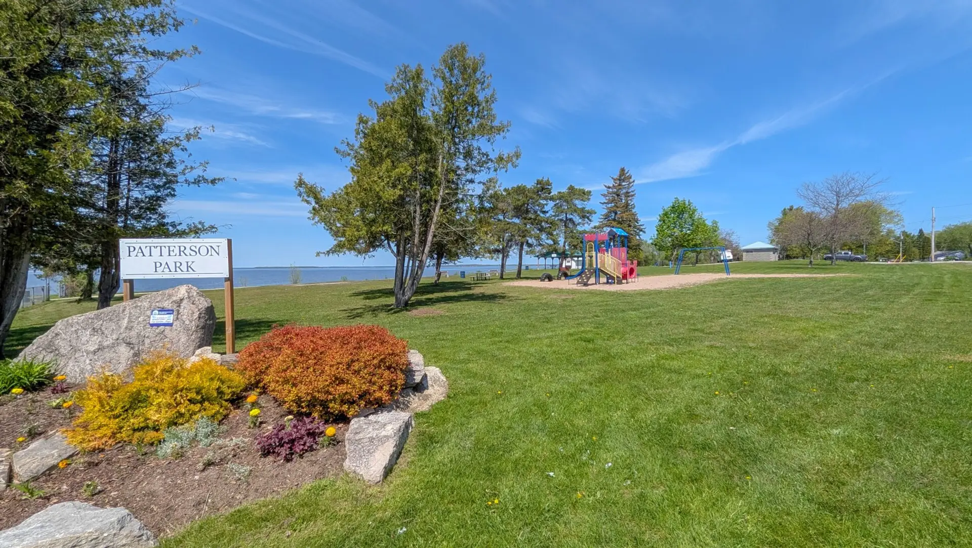 Nearby Waterfront Park