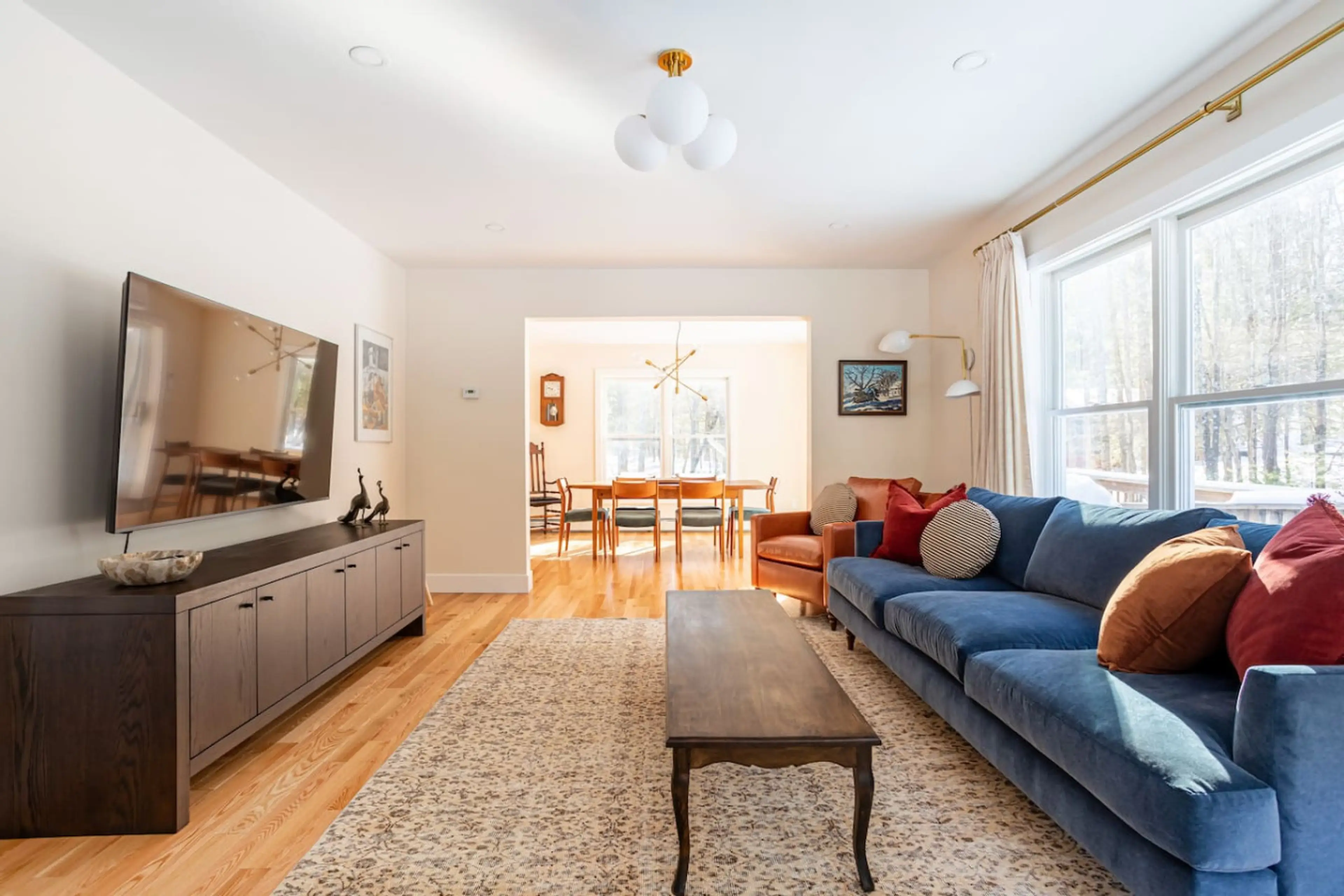 Living Room: Bright and airy oasis with stylish décor, perfect for relaxation and fun gatherings!