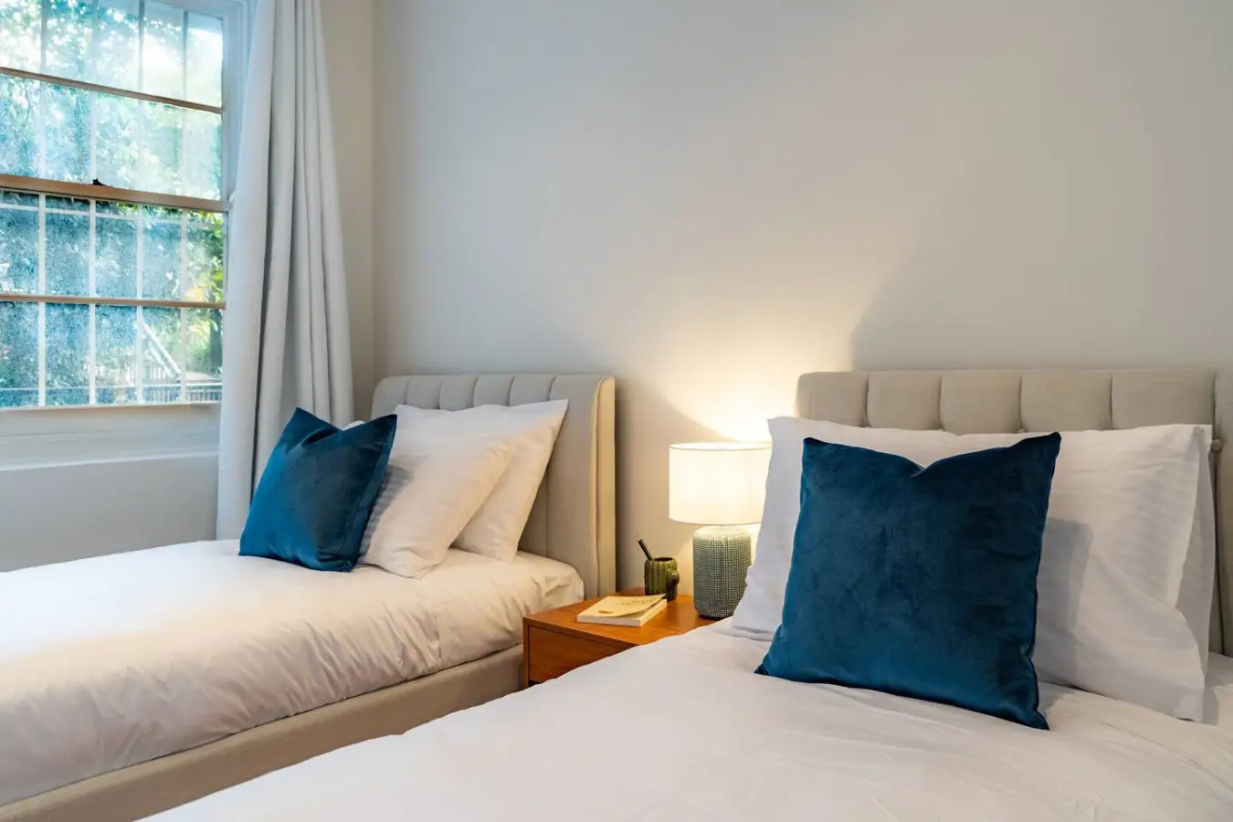 Kirribilli Harbour View 2BR Apartment – Monthly Stays - Image 7