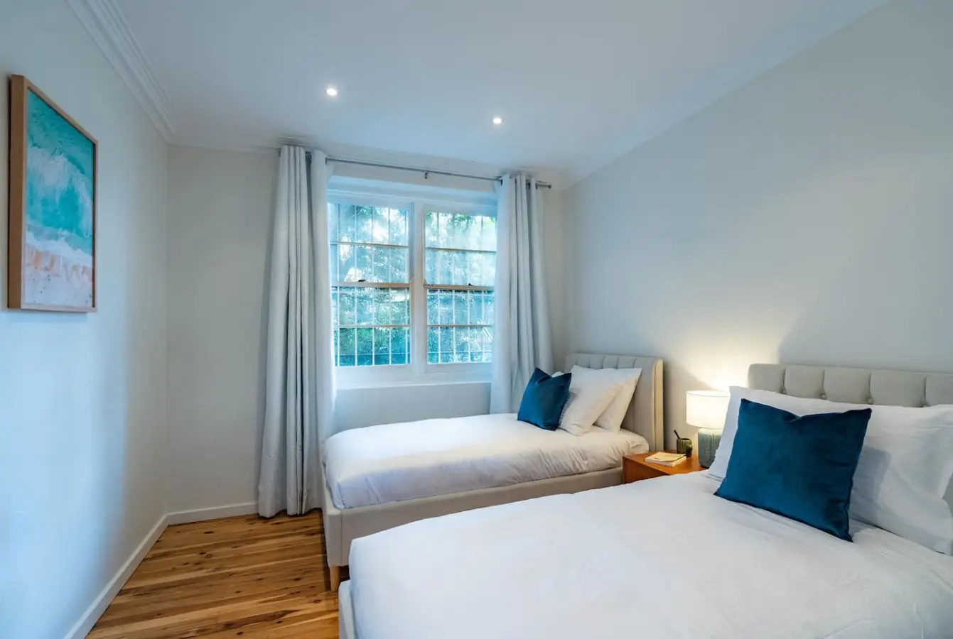 Kirribilli 2BR Apartment with Sydney Harbour Views - Image 12