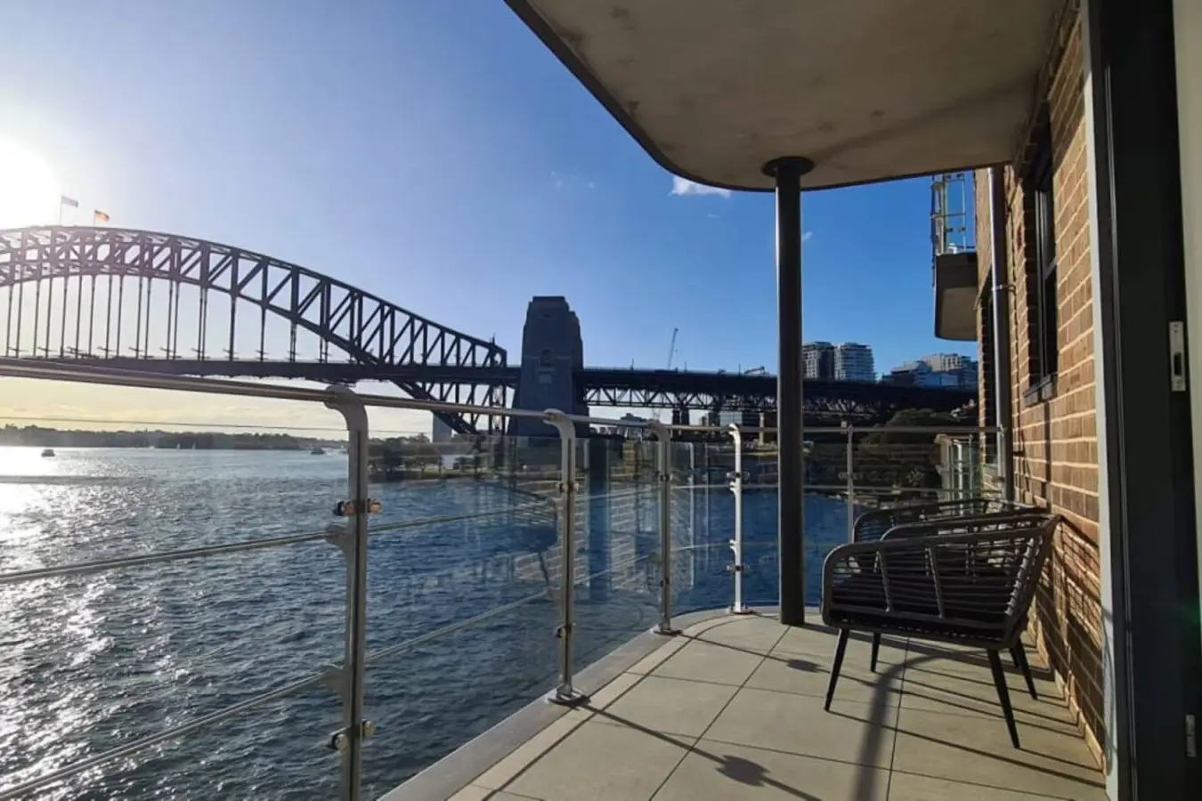 Kirribilli 2BR Apartment with Sydney Harbour Views - Image 20