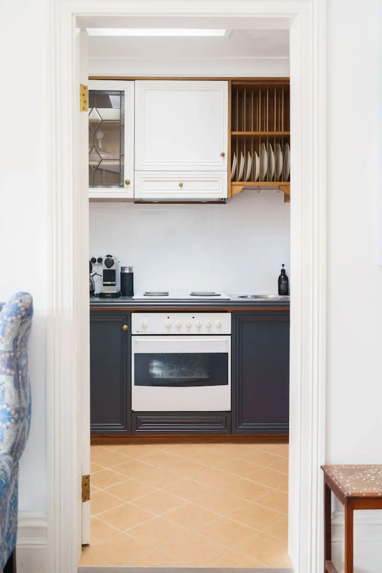 Bryn-y-Mor Cottage – Romantic Fireplace Getaway, Leura - Image 26