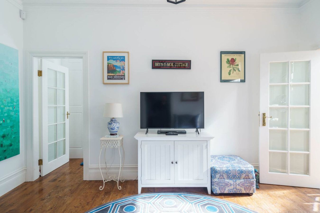 Bryn-y-Mor Cottage – Romantic Fireplace Getaway, Leura - Image 6