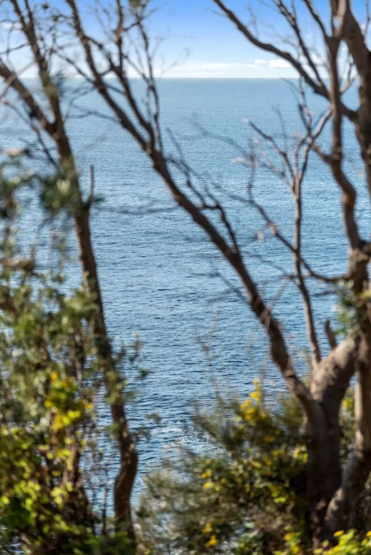 The Lighthouse – 4BR Beach House, Sleeps 10, Mollymook - Image 29
