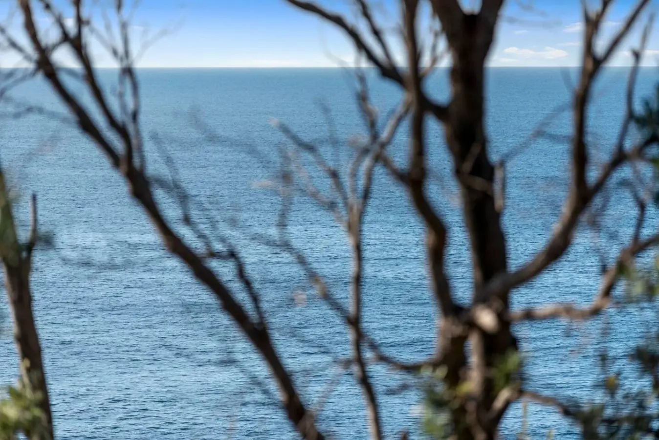 The Lighthouse – 4BR Beach House, Sleeps 10, Mollymook - Image 30