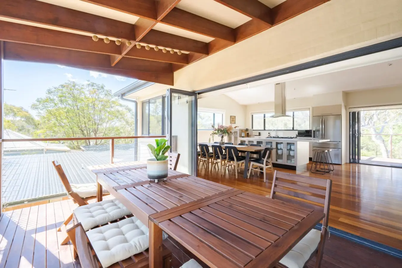 Alleura House – 5BR Bushland Retreat, Sleeps 12, Leura - Image 6