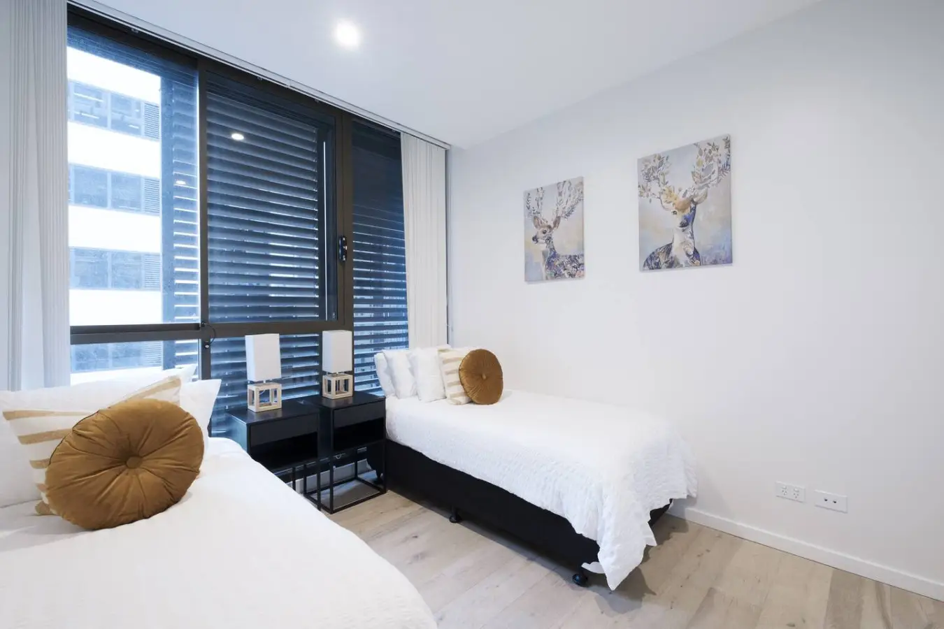 Sydney CBD 2-Bedroom Apartment with Hyde Park Views – Sleeps 6 - Image 16