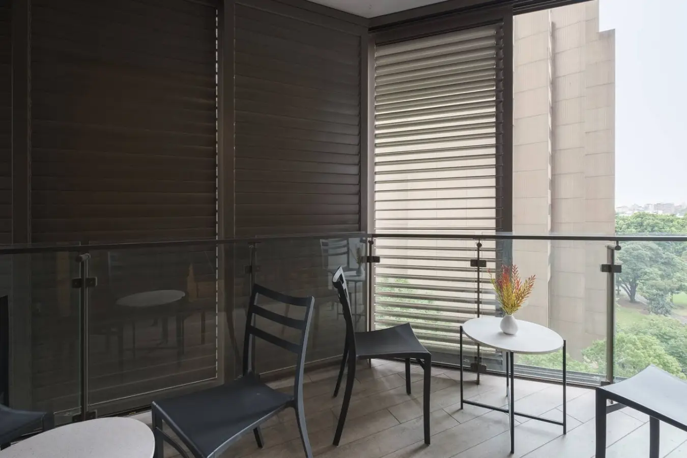 Luxury 2BR Sydney CBD Apartment with Views (Monthly Stays) - Image 18