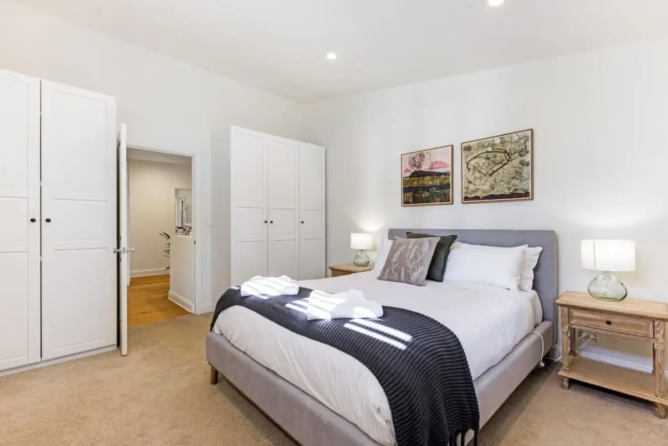 Hatton Ville – 3BR Historic Home with Fireplace, Leura - Image 9