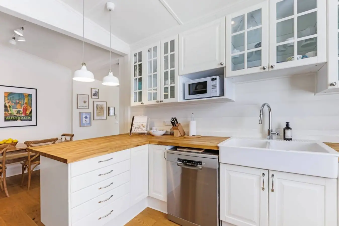 Hatton Ville – 3BR Historic Home with Fireplace, Leura - Image 17