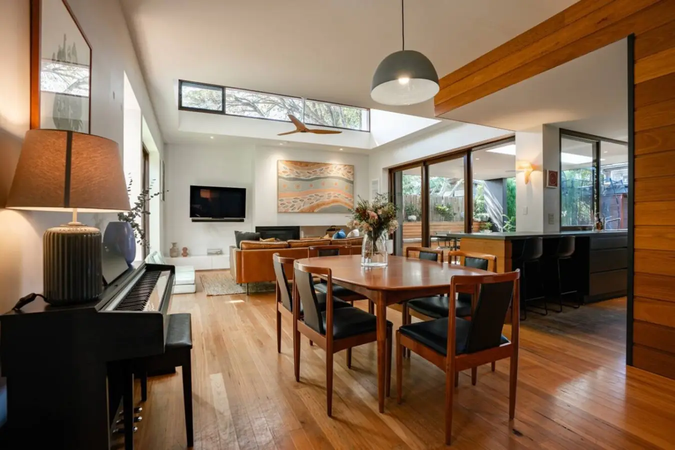 Villa Catherine – 3BR House, Lilyfield, 15 Min to Sydney CBD - Image 5