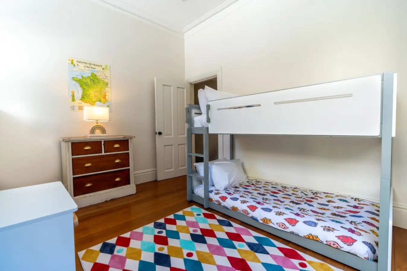 Villa Catherine – 3BR House, Lilyfield, 15 Min to Sydney CBD - Image 23