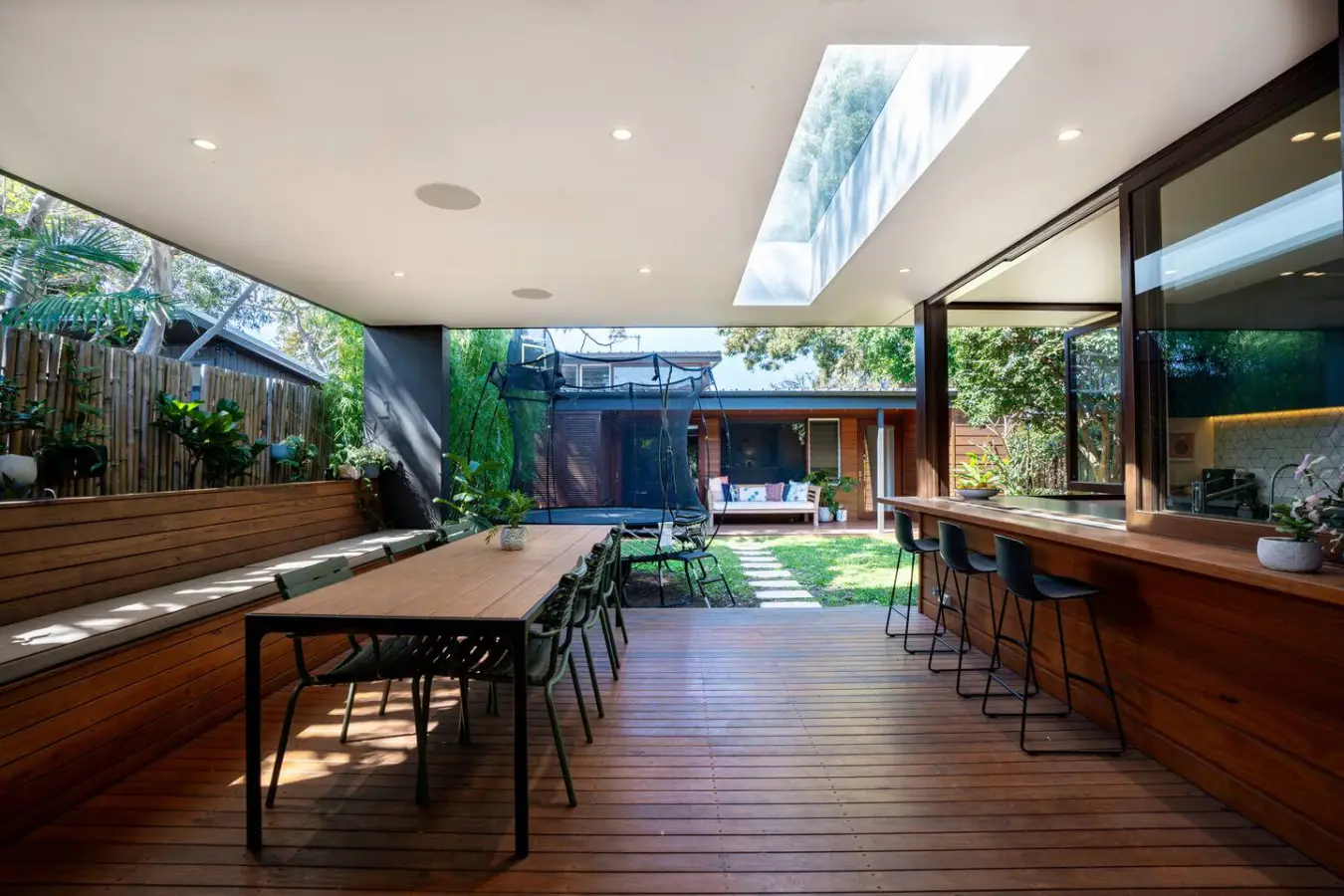 Villa Catherine – 4BR House + Studio, Lilyfield, Sydney - Image 10
