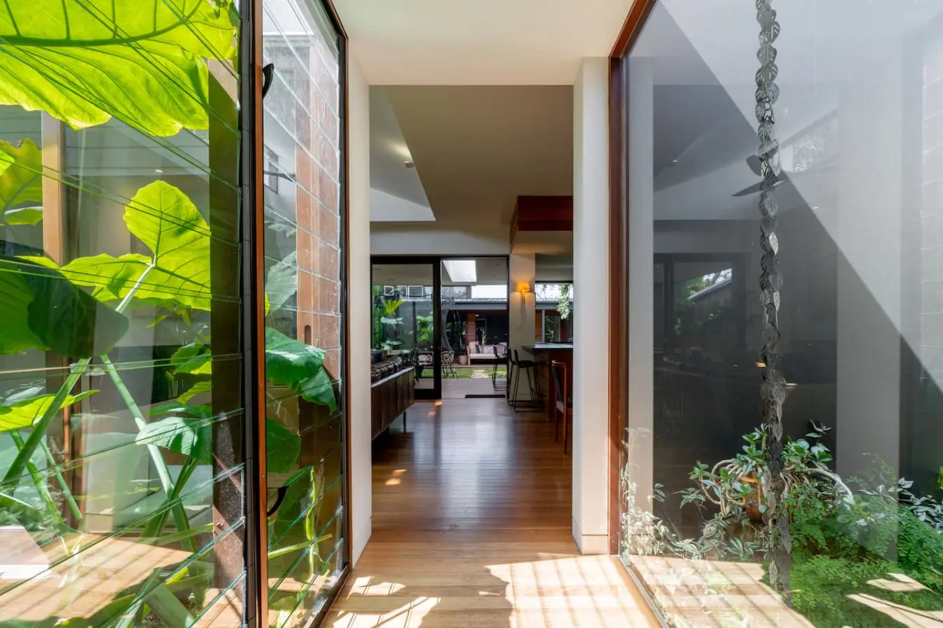 Villa Catherine – 4BR House + Studio, Lilyfield, Sydney - Image 13