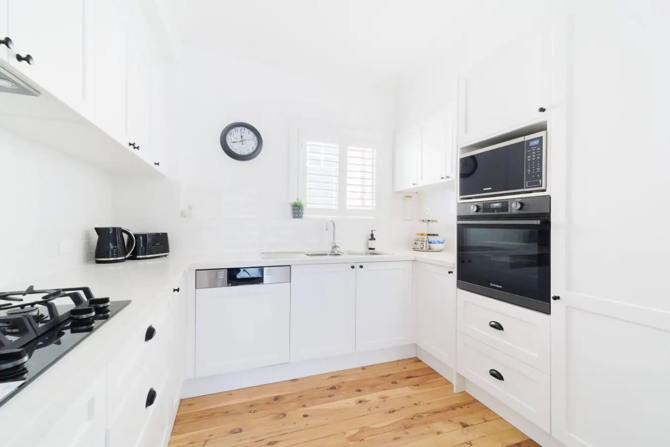 La Villette – 4BR House, Sleeps 9, Katoomba (Blue Mountains) - Image 8