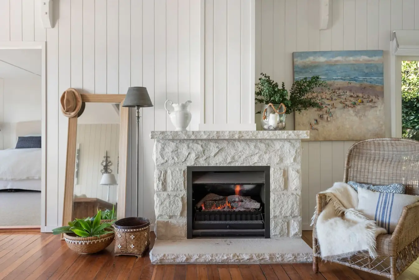 Luxury 3BR Beach House with Ocean Views, Whale Beach - Image 6