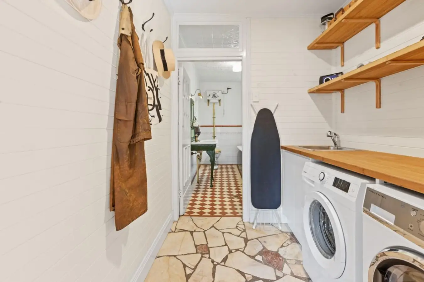 Victory Cottage – 3BR with Fireplace, Leura, Blue Mountains - Image 36
