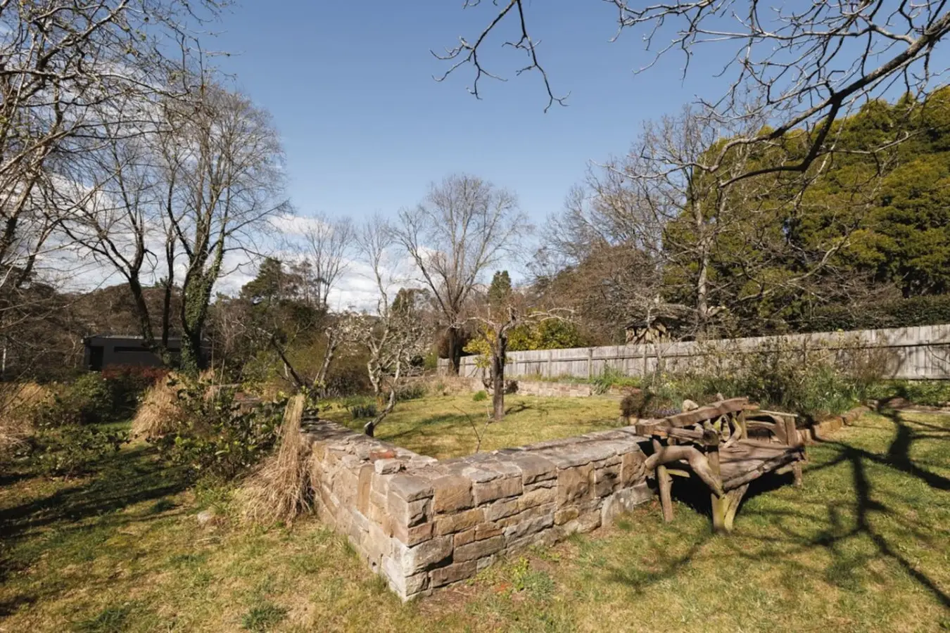 Victory Cottage – 3BR with Fireplace, Leura, Blue Mountains - Image 46
