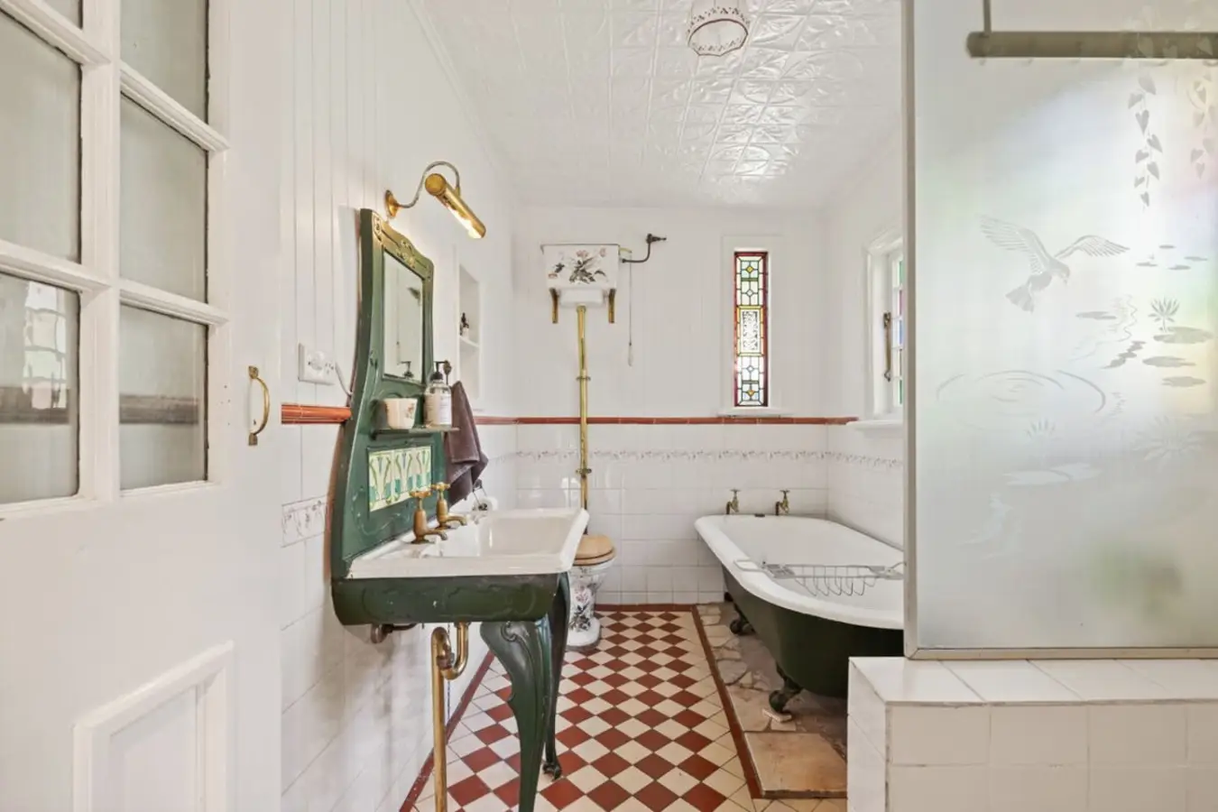 Victory Cottage – 3BR with Fireplace, Leura, Blue Mountains - Image 37