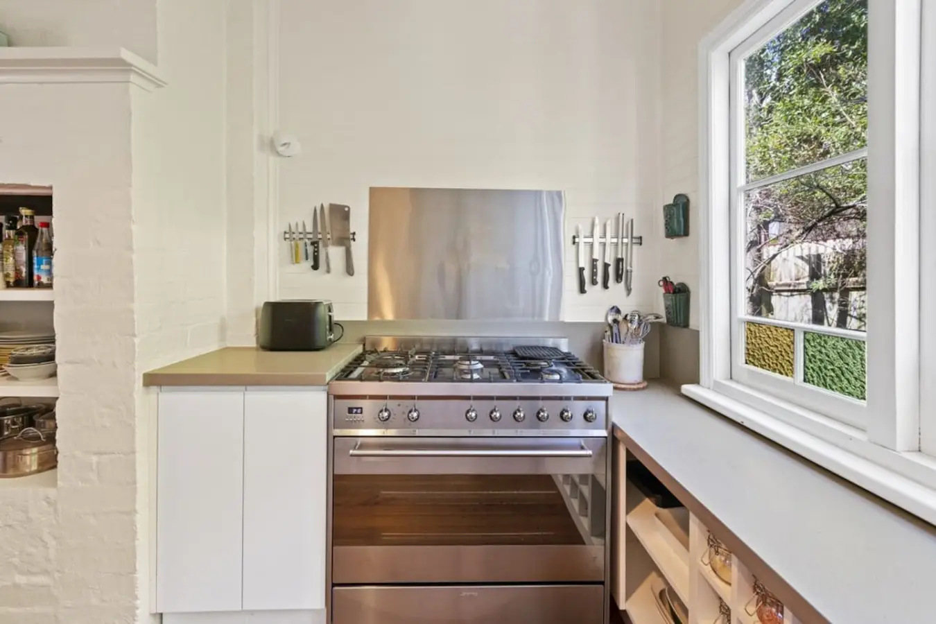 Victory Cottage – 3BR with Fireplace, Leura, Blue Mountains - Image 2