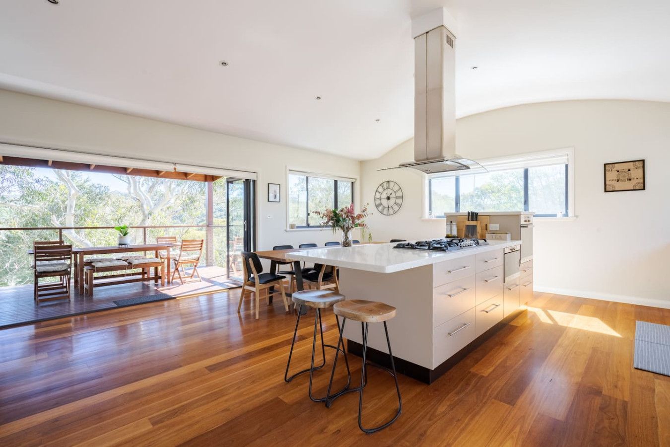 Alleura House – 5BR Bushland Retreat, Sleeps 12, Leura (Monthly Stays)