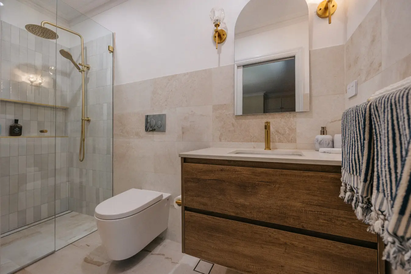 Boonara House – Newly Renovated 4BR, Wentworth Falls, Blue Mountains - Image 10
