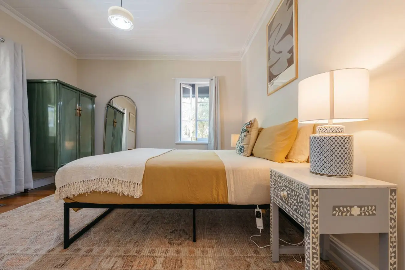 Boonara House – Newly Renovated 4BR, Wentworth Falls, Blue Mountains - Image 11
