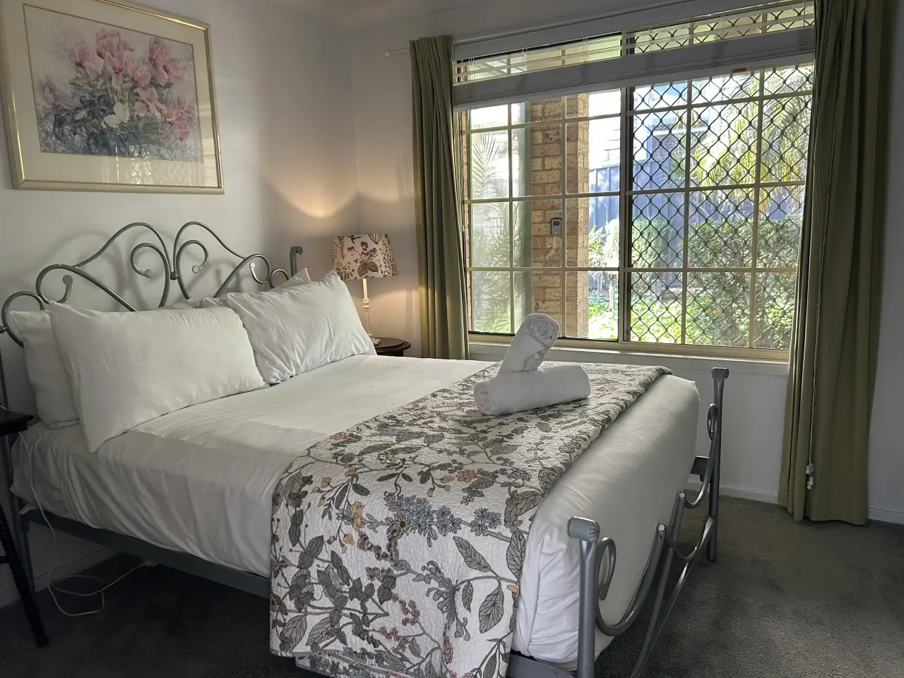 1BR Tighes Hill Retreat - Image 11