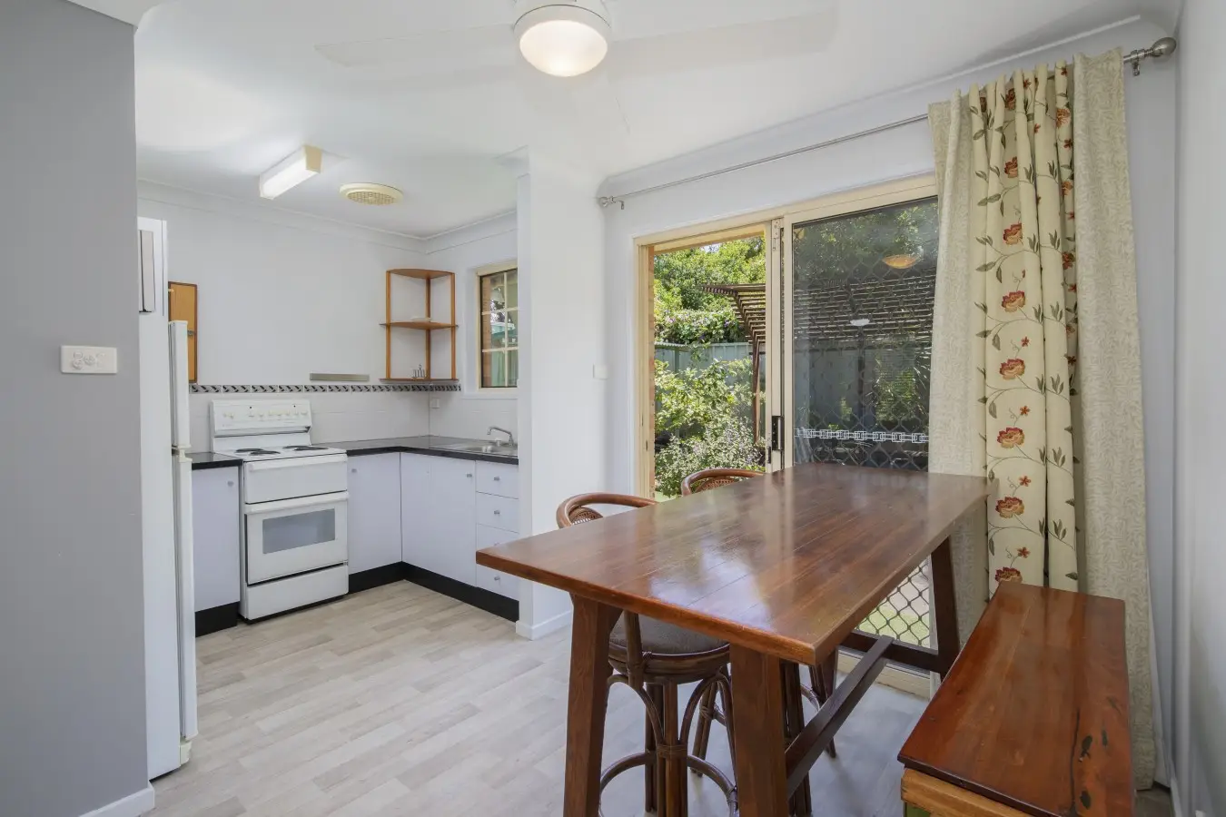 1BR Tighes Hill Retreat - Image 9