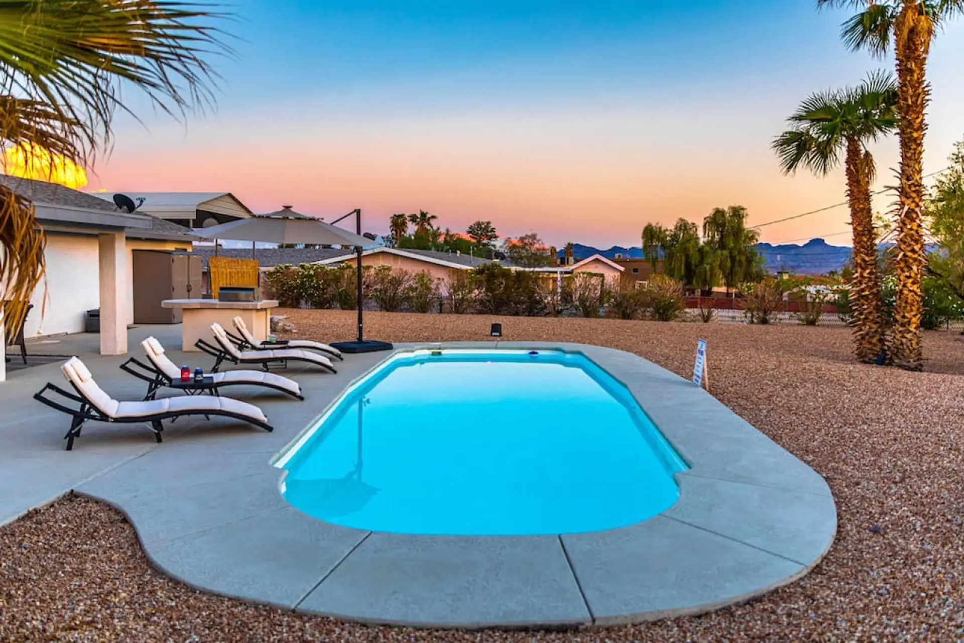 LARGE backyard with a pool