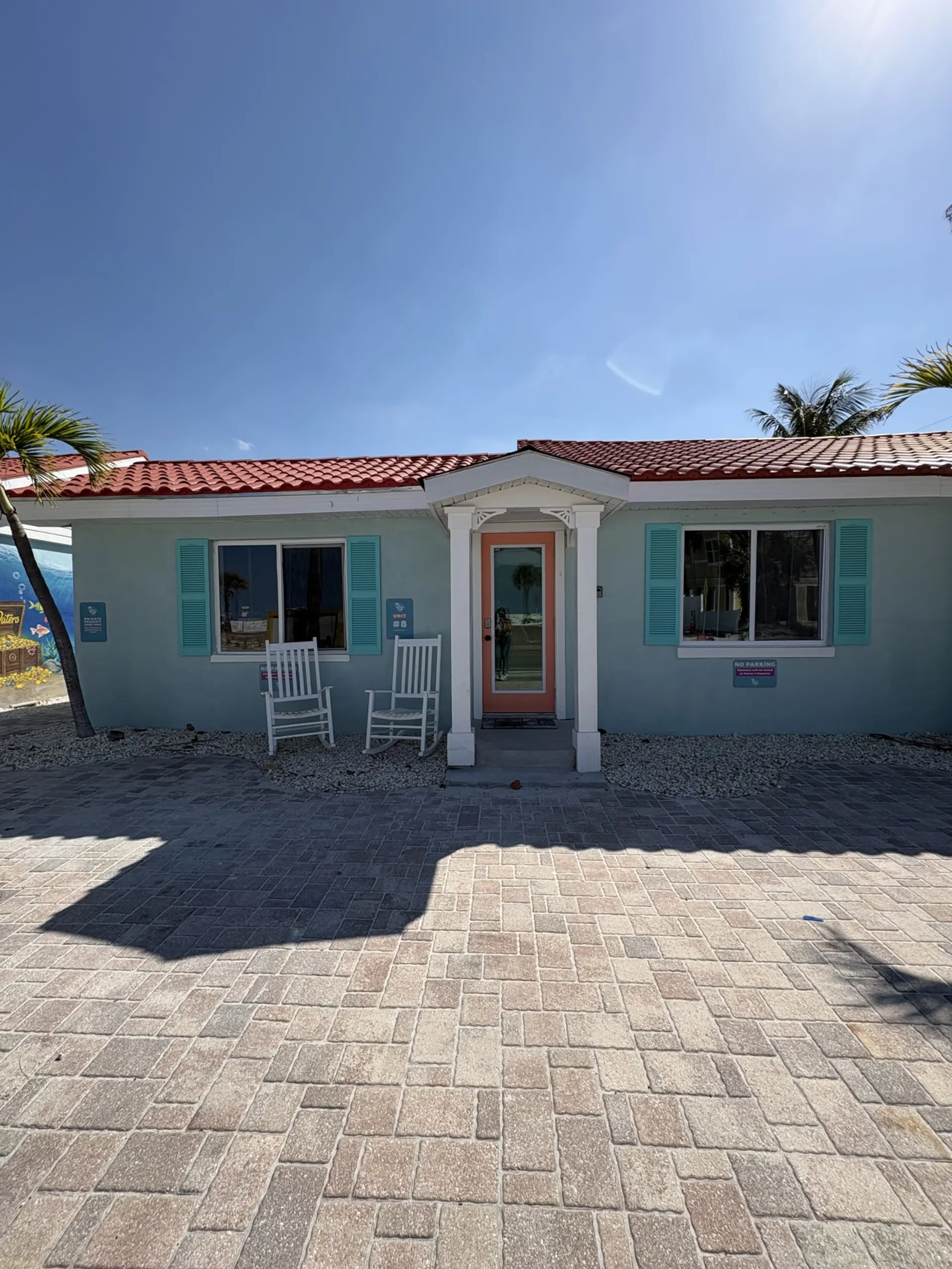 Beach Cottage with 1 parking space