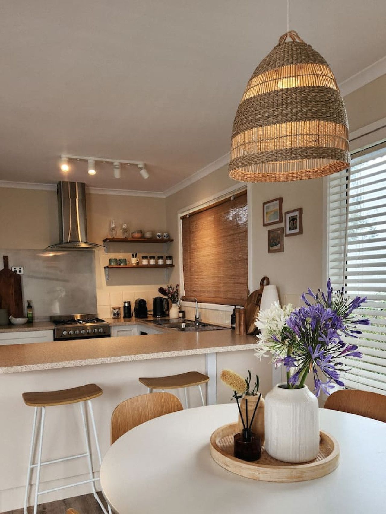 Banksia Retreat - Image 10