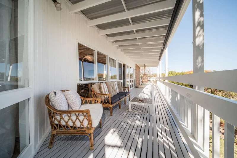 Salt Bush Beach House - Image 22