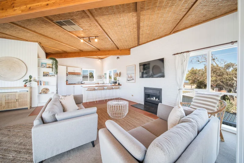 Salt Bush Beach House - Image 3