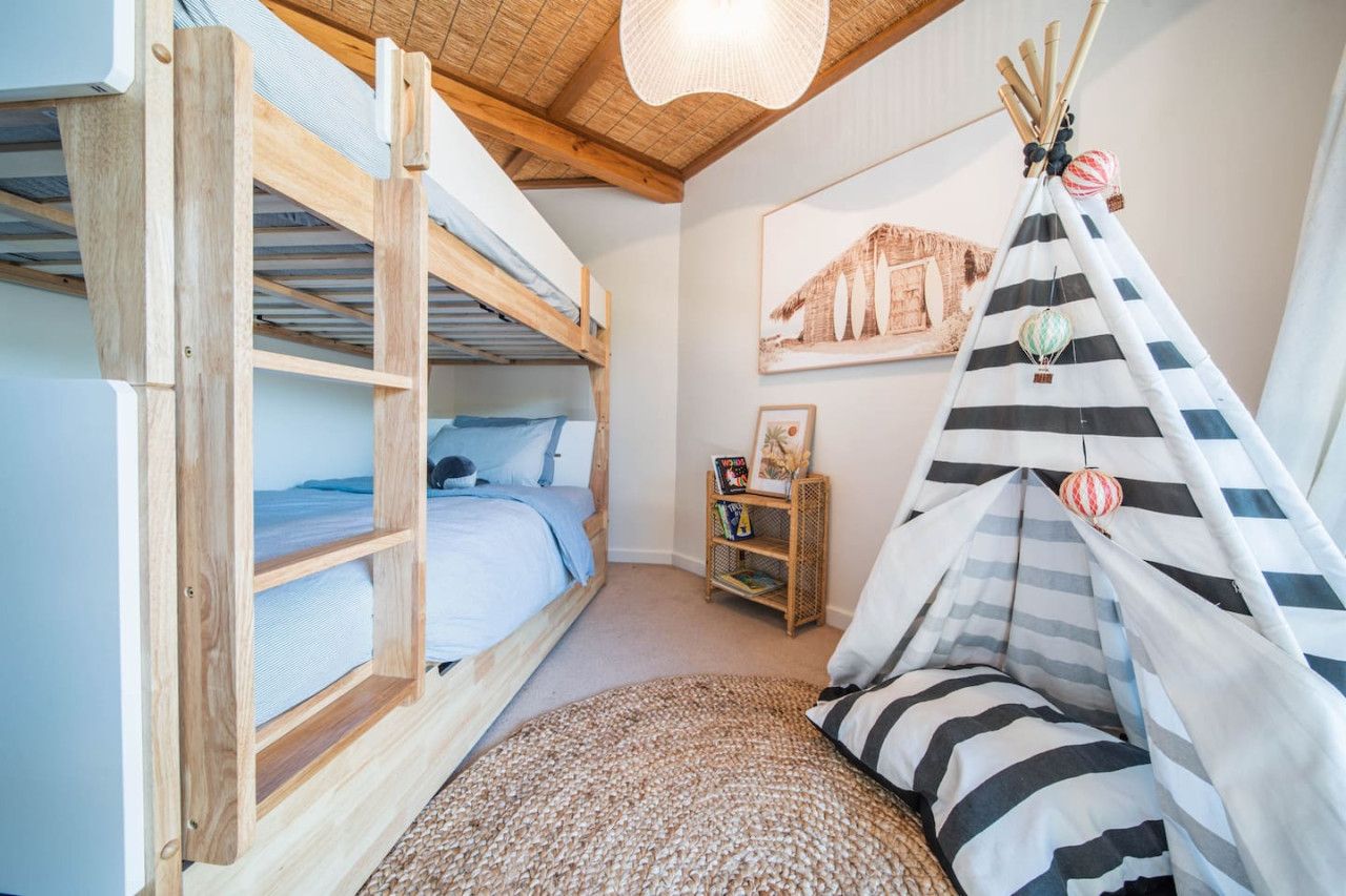 Salt Bush Beach House - Image 9