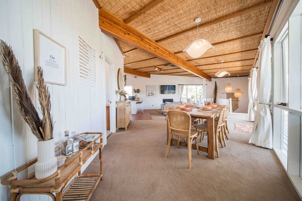 Salt Bush Beach House - Image 2