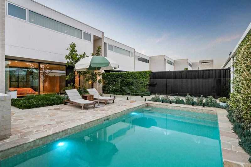 Reef House - Image 38