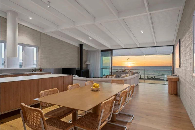 Reef House - Image 29