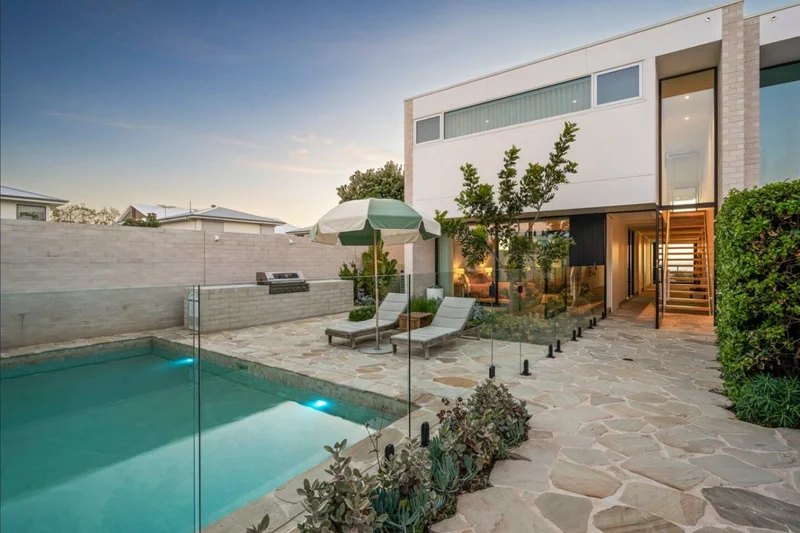 Reef House - Image 27