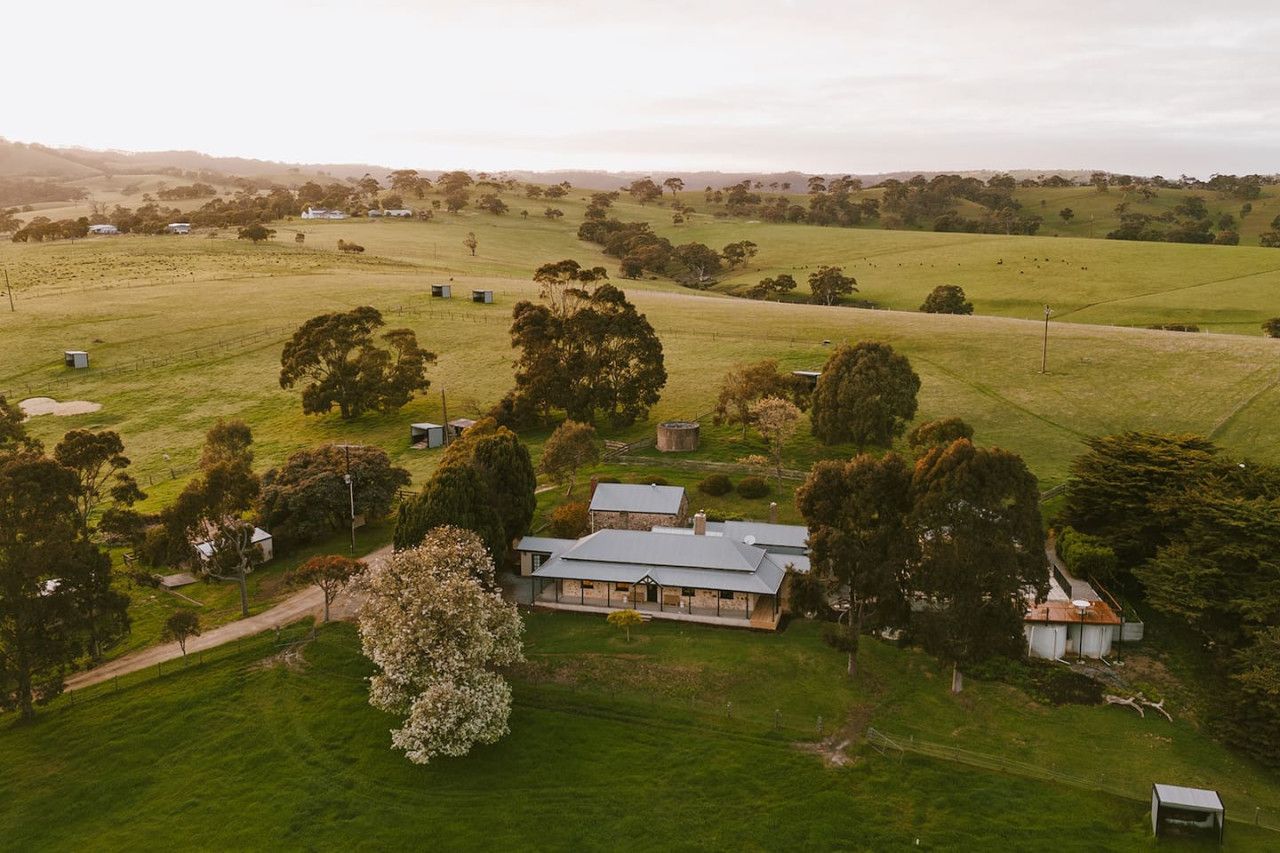 Wattle Hills - Image 1